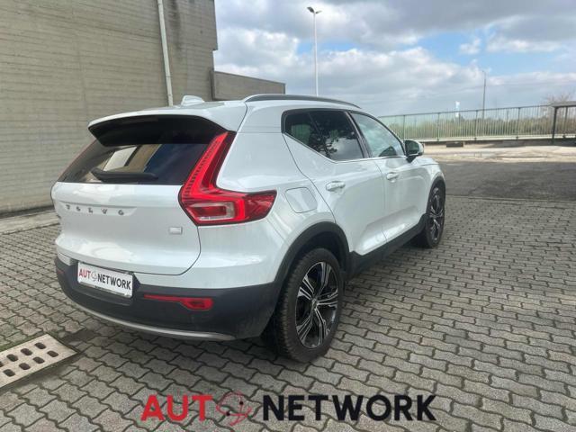 VOLVO XC40 T4 Recharge Plug-in Hybrid Inscription Expression