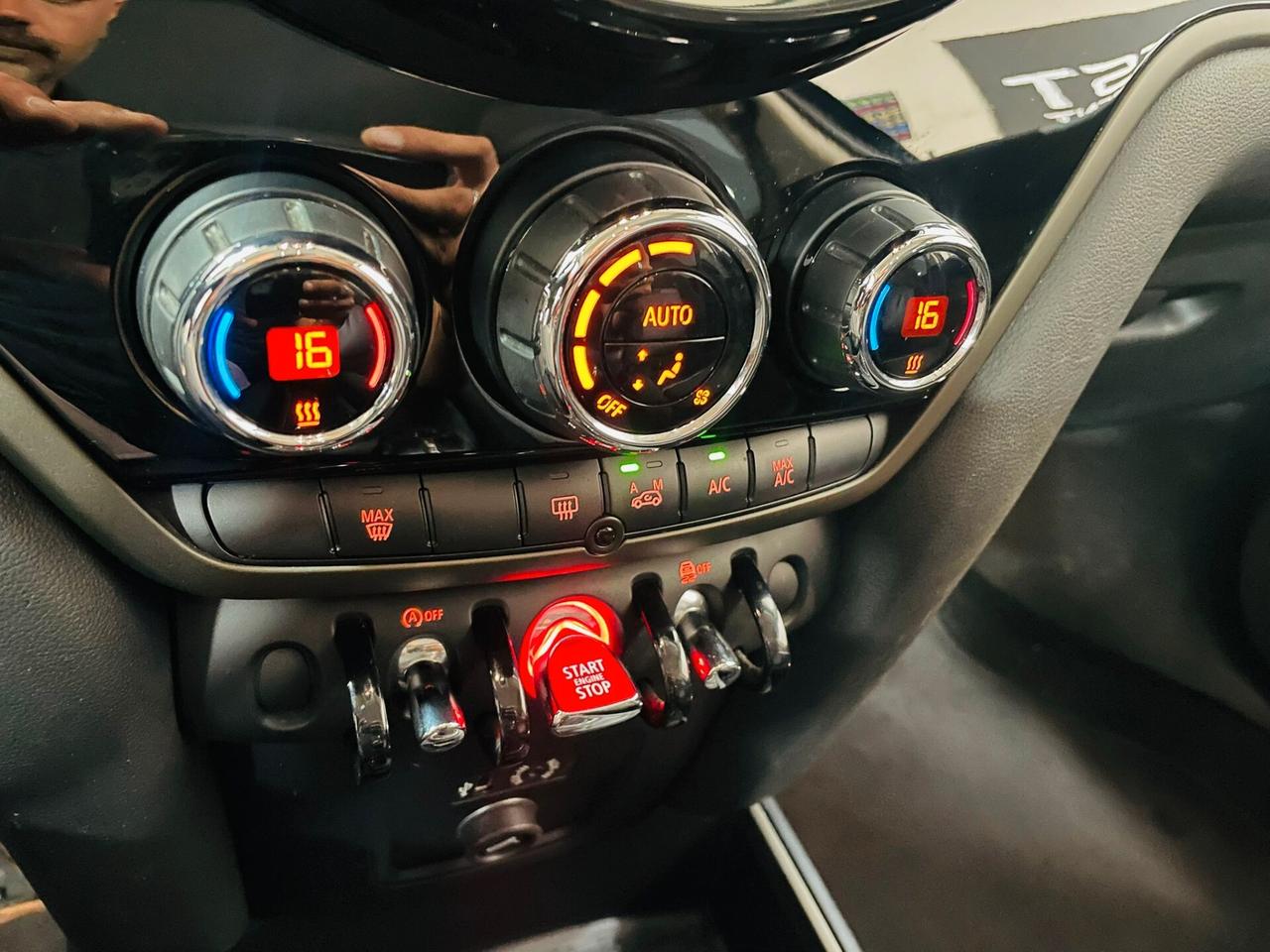 Mini One D Countryman 1.5 Hype