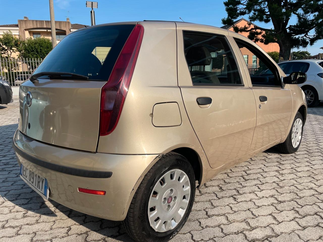 Fiat Punto Classic 1.2 5 porte Active NEOPATENTATI OK