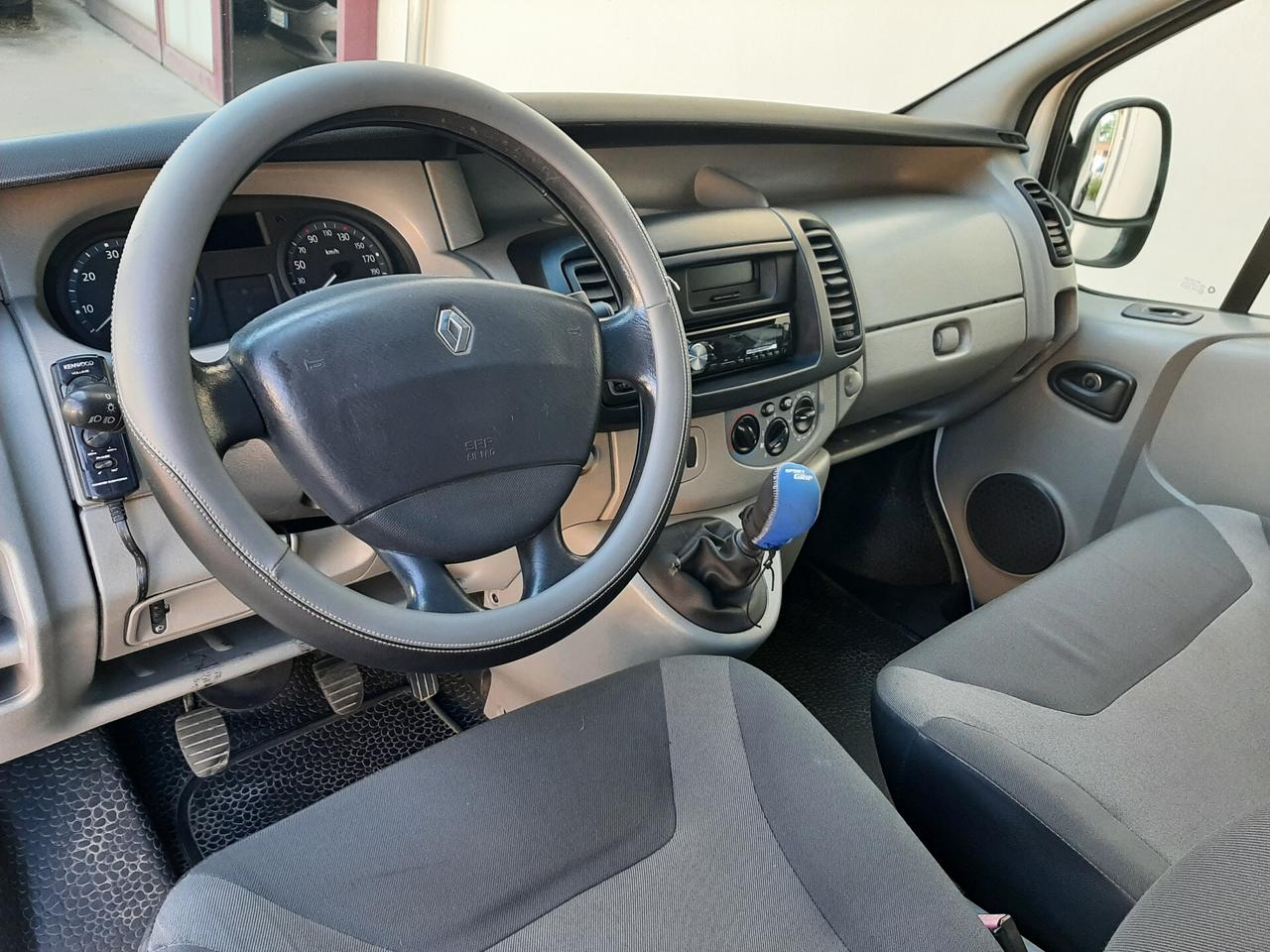 Renault Trafic 2.5 DCi 150 Ice