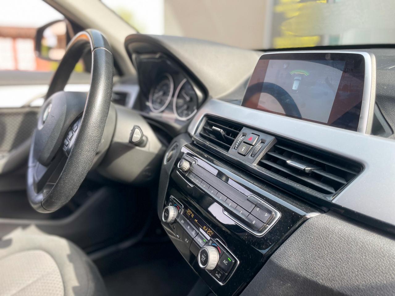 Bmw X1 xDrive18d Business