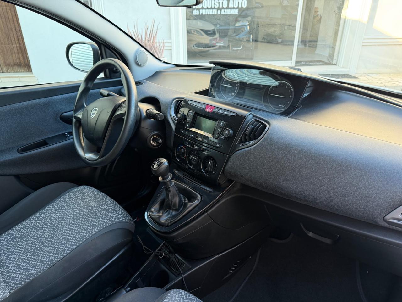 Lancia Ypsilon 1.2 69 CV 5 porte S&S Elefantino Blu