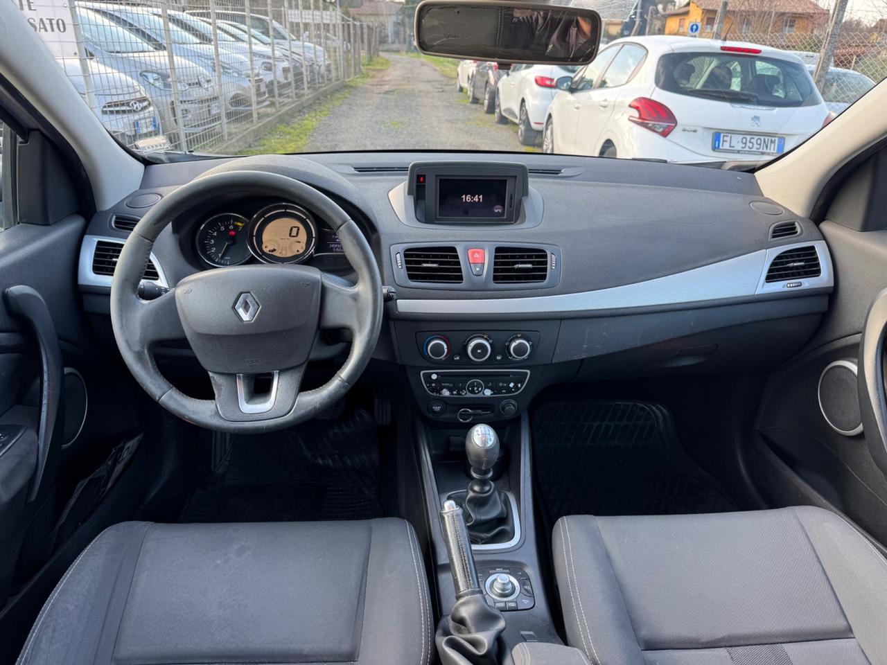 Renault Megane Mégane 1.6 GPL SporTour Dynamique