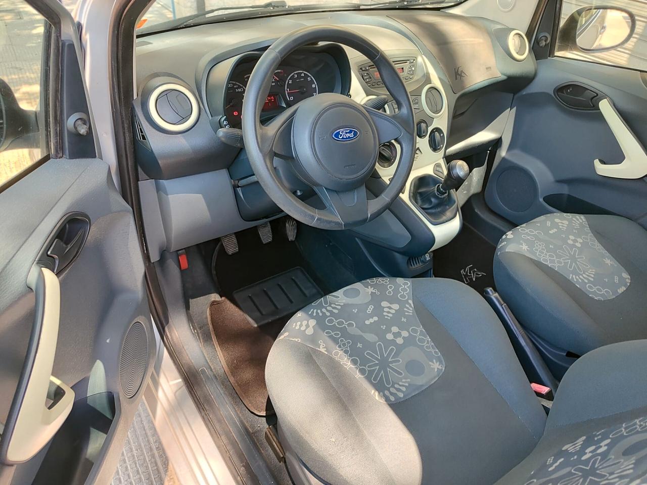 Ford Ka 1.2 BENZ. 69CV 2013