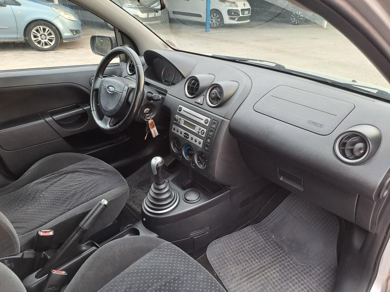 Ford Fiesta 1.4 TDCi 5p. Ghia
