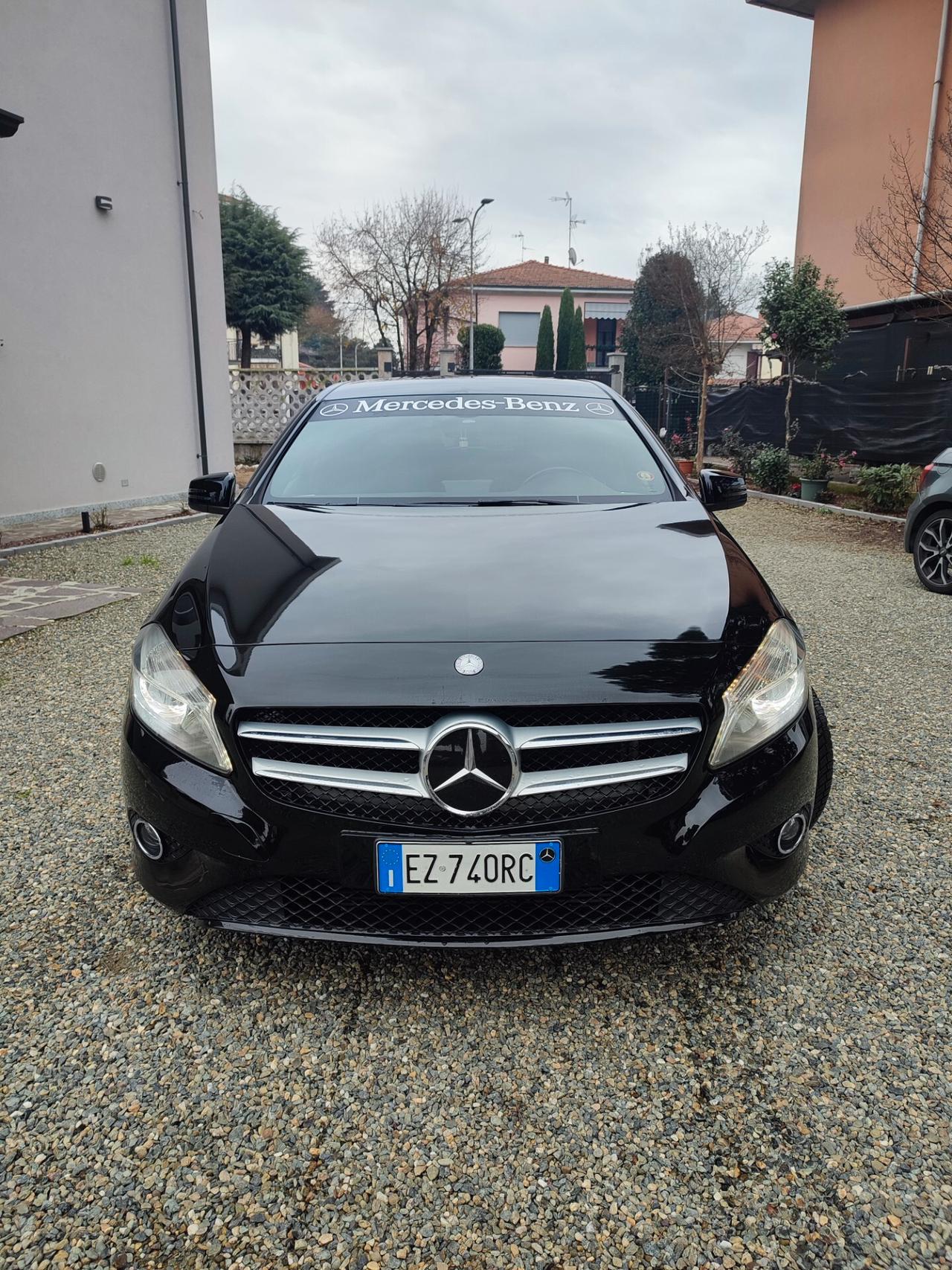 Mercedes-benz A 180 Premium