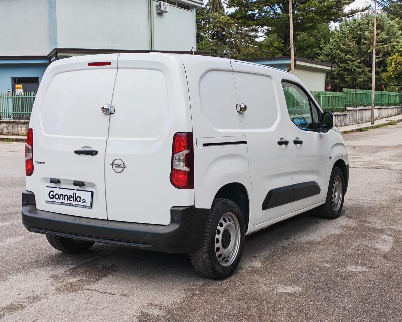 Opel Combo Cargo 1.5 Edit.S&S L1 1000kg PREZZO IVA ESCLUSA