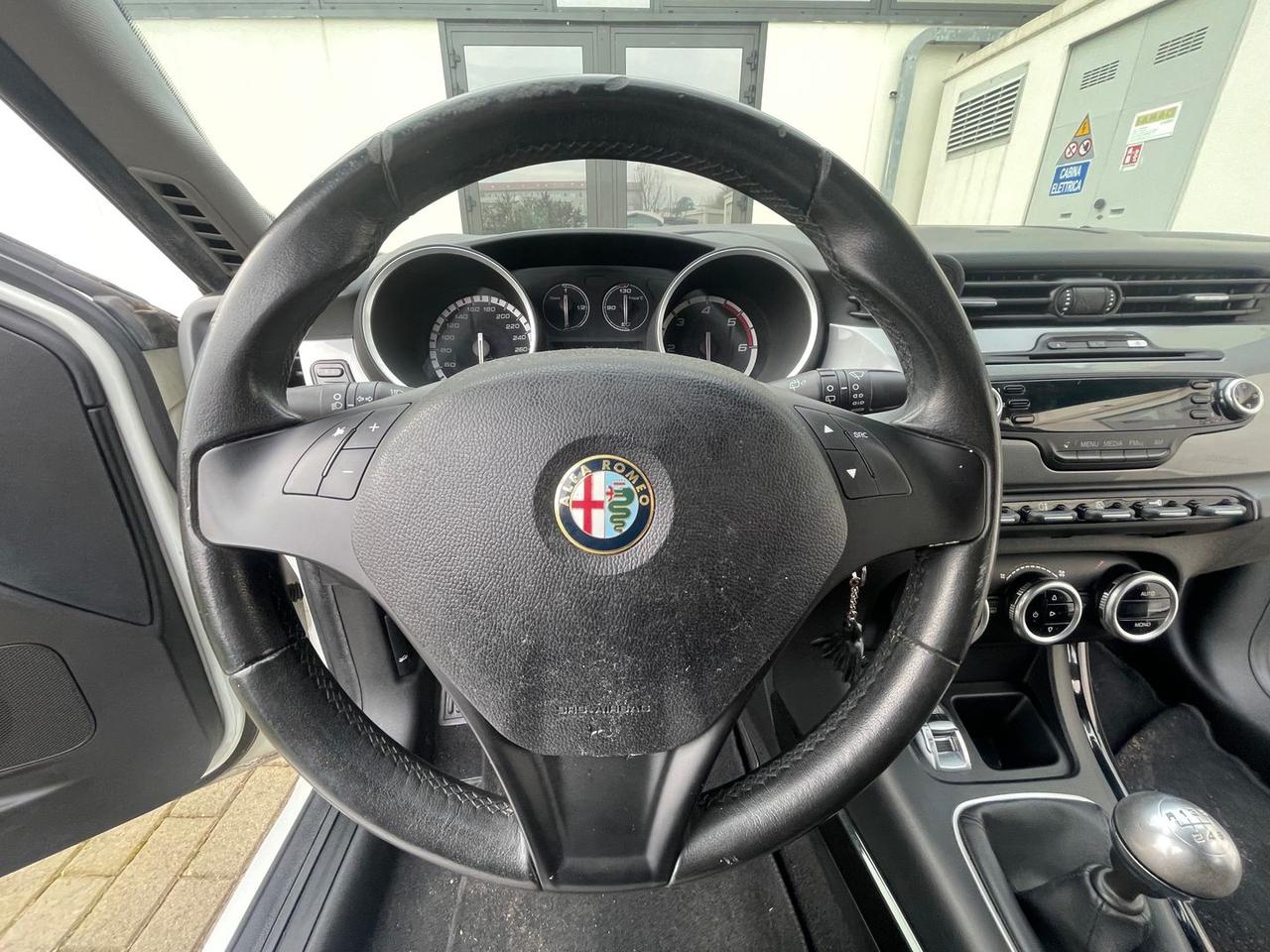 Alfa Romeo Giulietta Distinctive 1.6 JTDM 16V