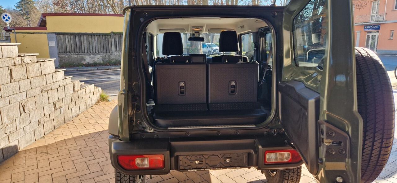 Suzuki Jimny 1.5 5MT Top autovettura 4 posti
