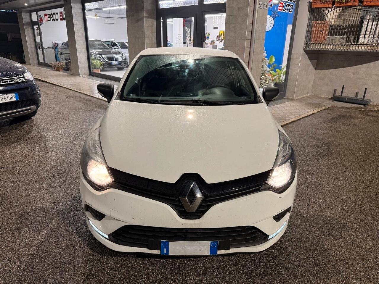 Renault Clio 1.5 Diesel Autocarro Neopatentati