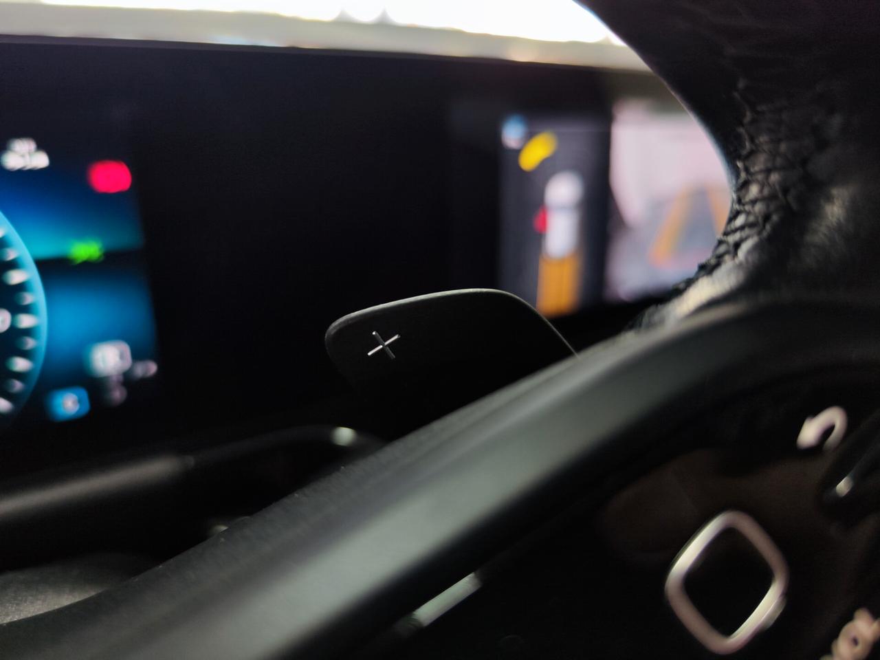 Mercedes-benz GLA 180 d Automatic Sport Plus LED AMBIENTE