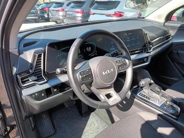 Kia Sportage 1.6 CRDi MHEV DCT Business 136cv