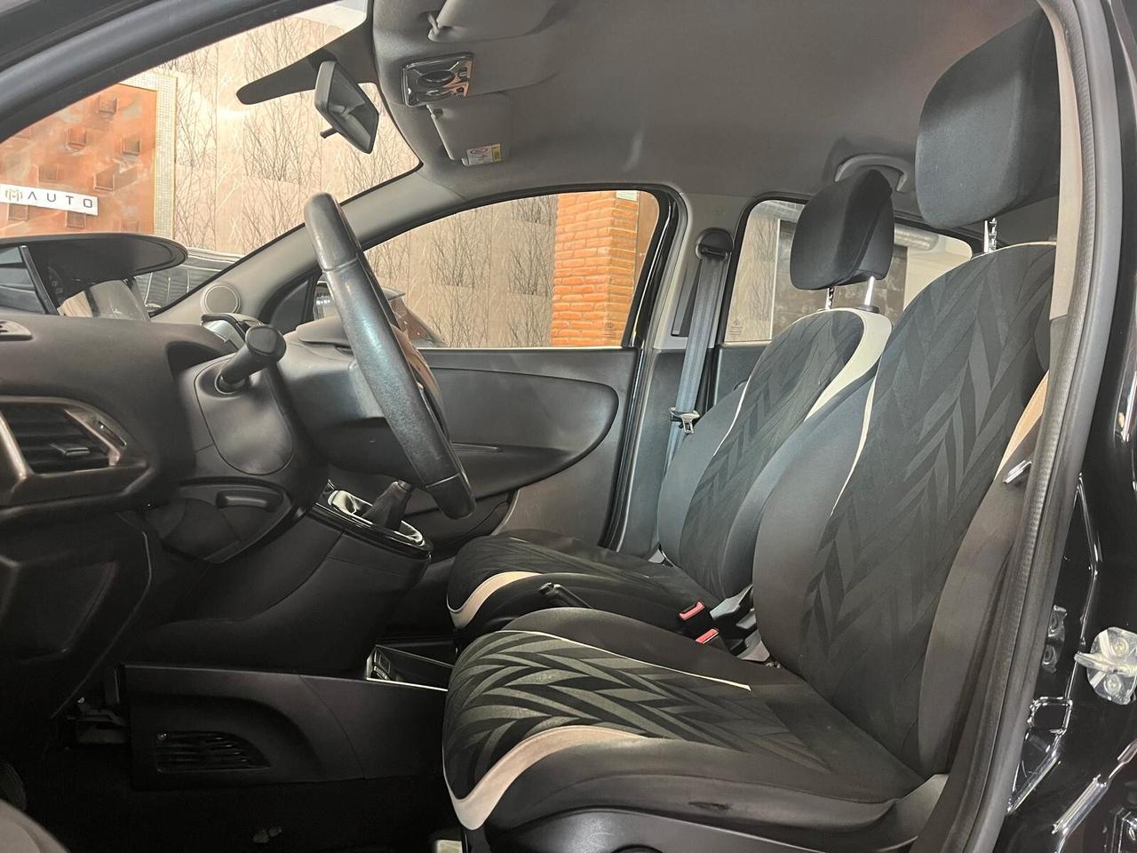 Lancia Ypsilon 1.2 69 CV 5 porte GPL Ecochic Gold
