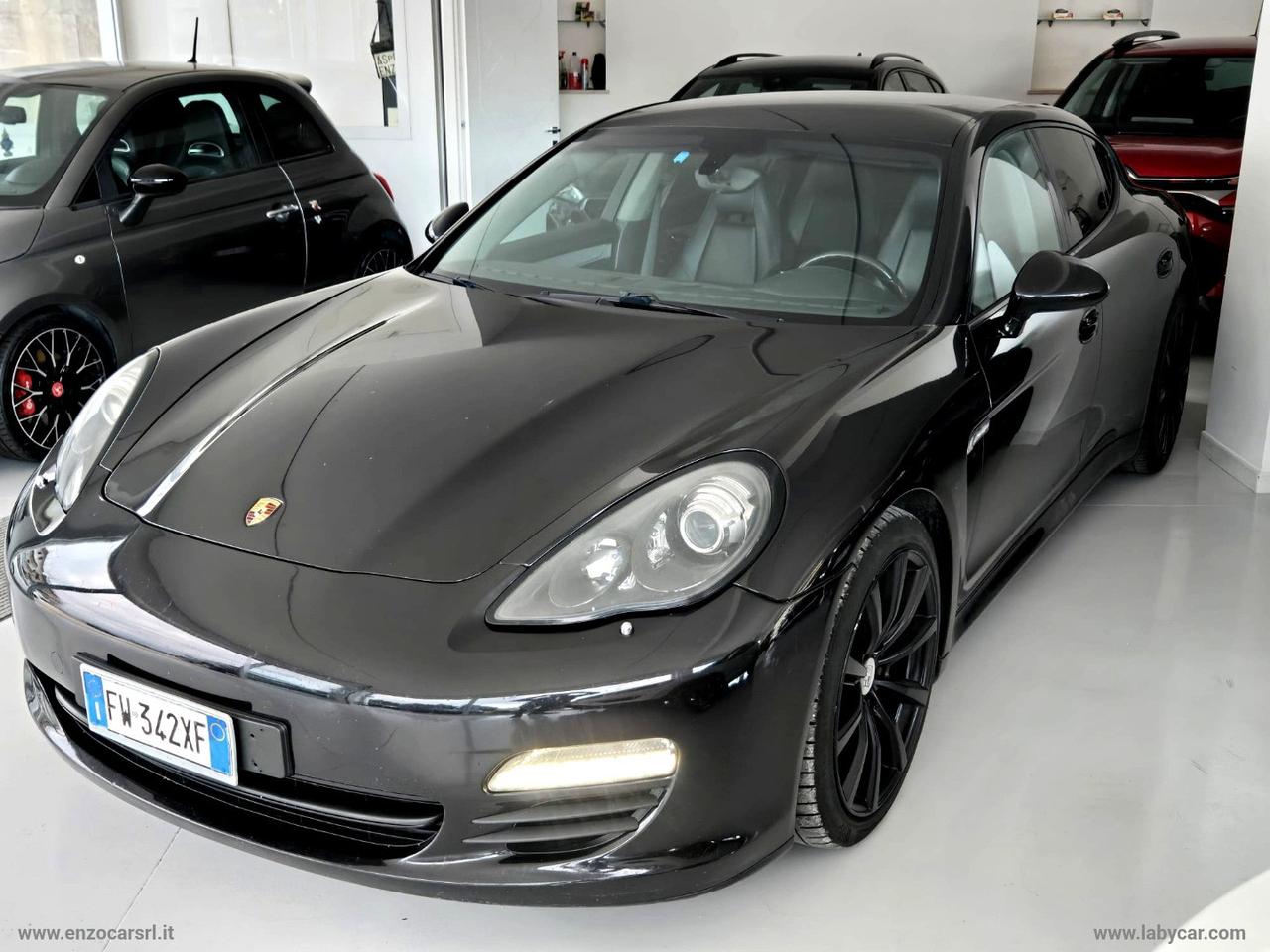 PORSCHE Panamera 3.0 Diesel Platinum Edition ALL BLACK