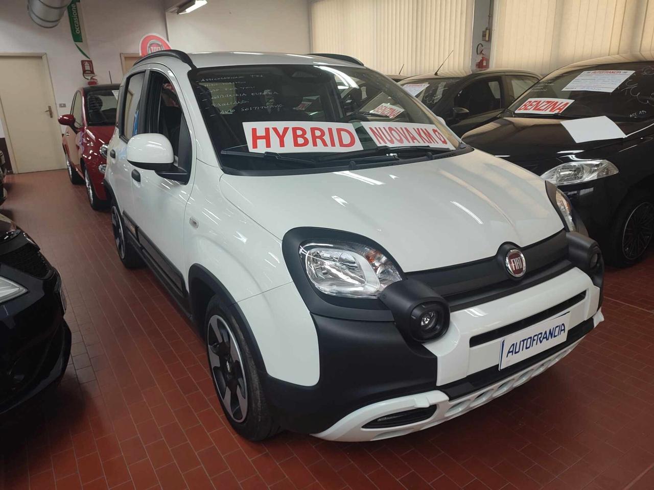 Fiat Panda PANDINA 1.0 HYBRID 70CV