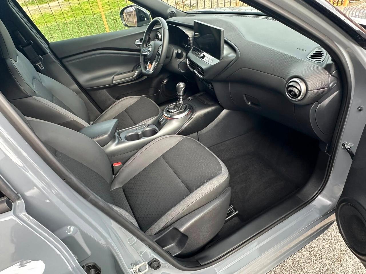 Nissan Juke 1.0 DIG-T 114 CV N-Connecta