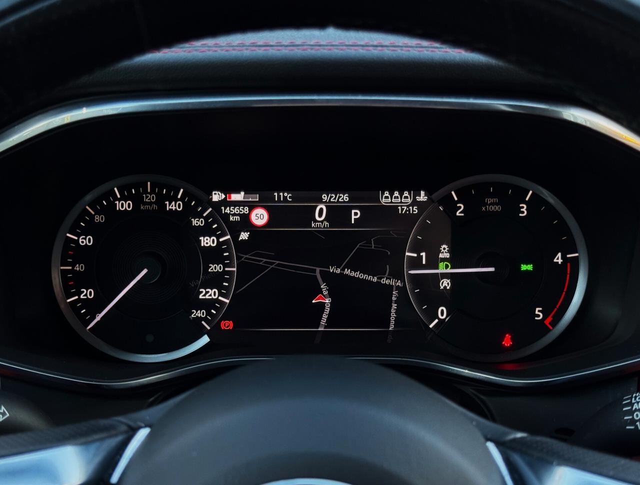 Jaguar F-Pace 2.0d i4 MHEV R-Dynamic SE 204CV