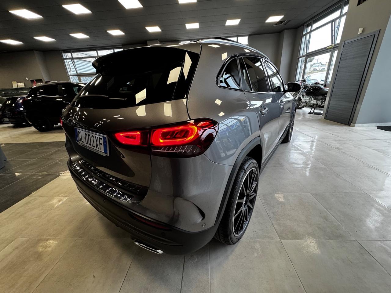 MERCEDES GLA 200CDI AT8 TETTO APRIBILE + PACK PREMIUM