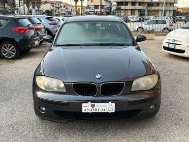 Bmw 118 118d cat 5 porte Eletta