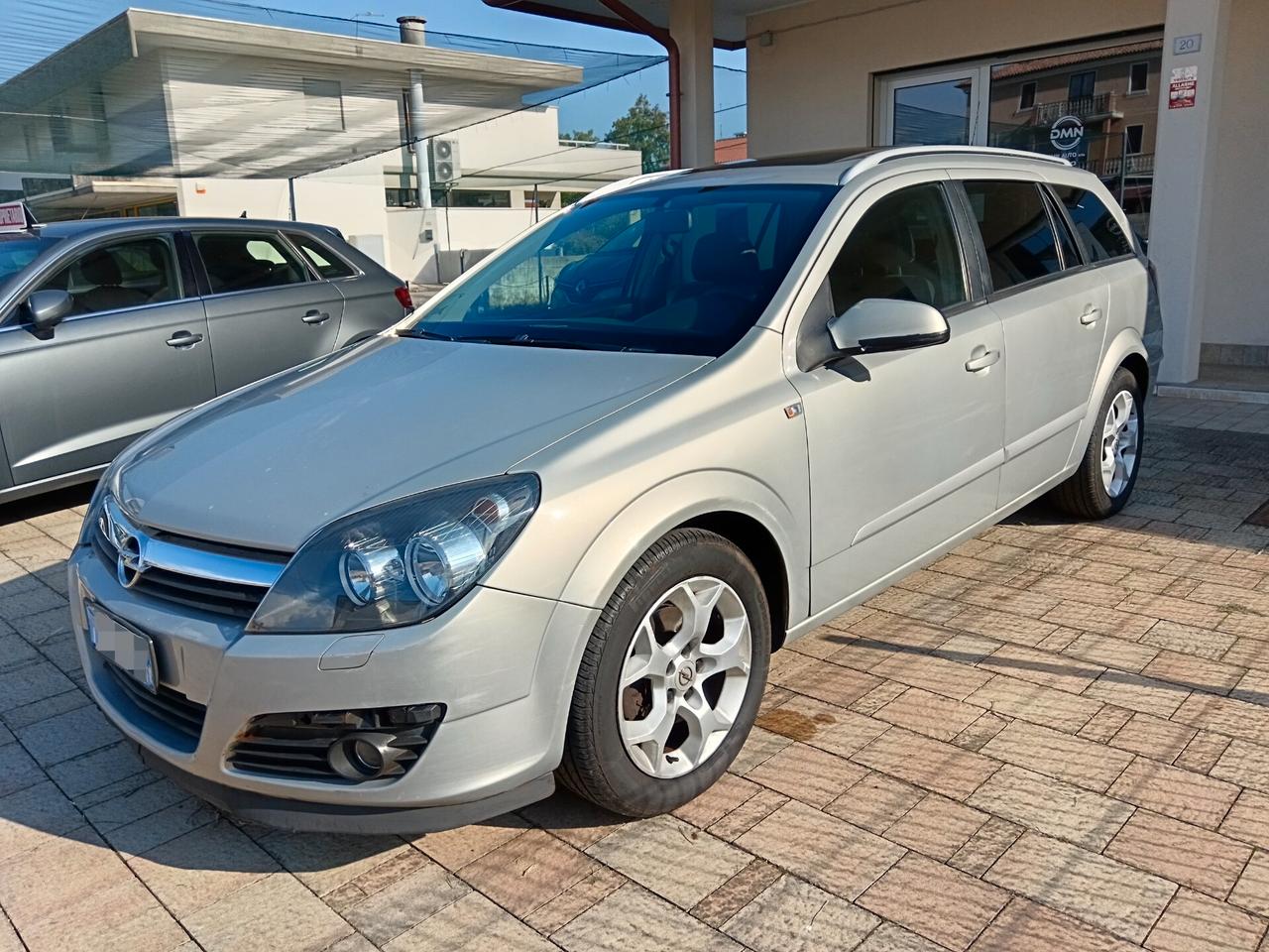 Opel Astra 1.6 16V GPL Station Wagon Cosmo