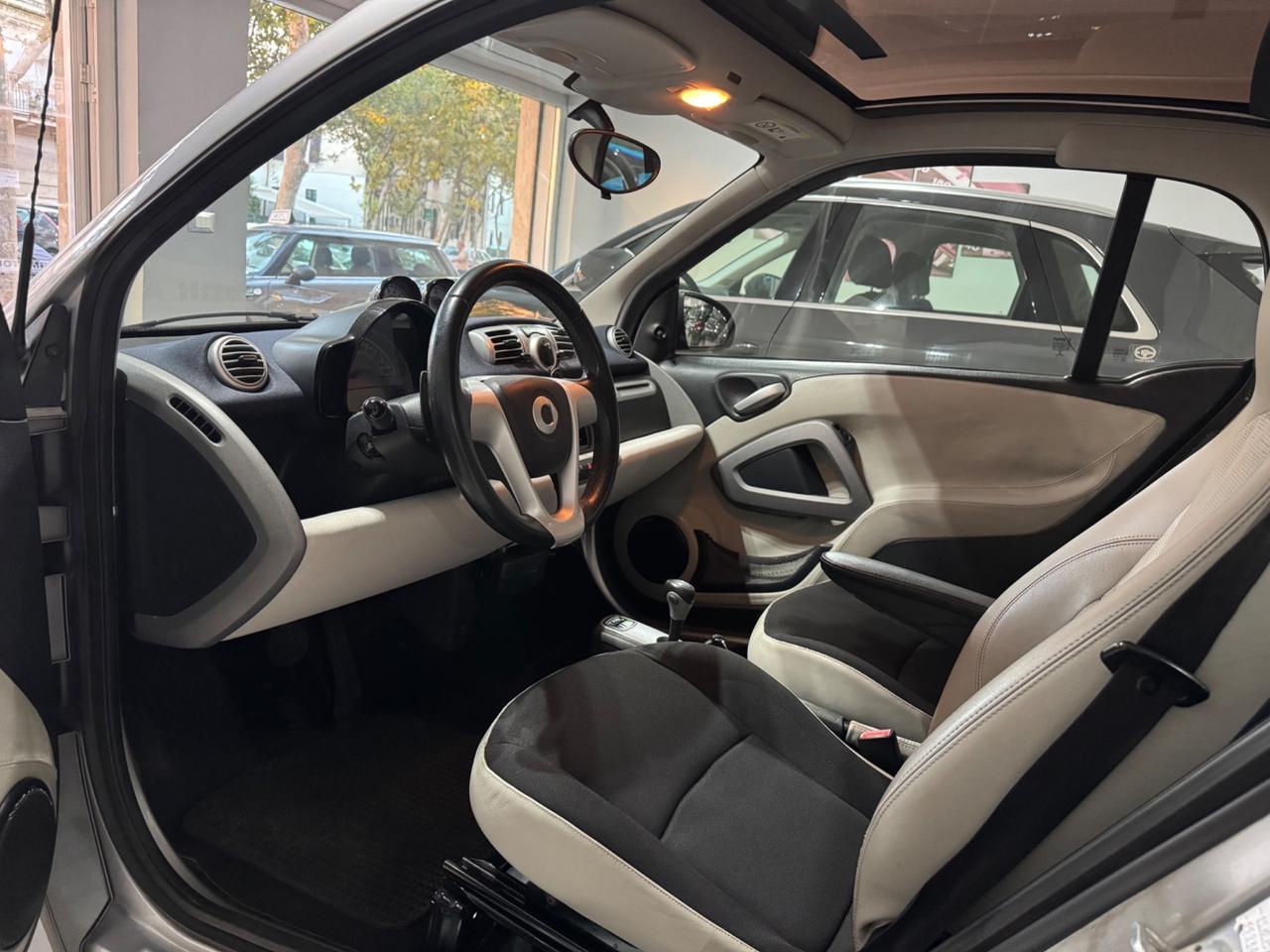 Smart fortwo 1.0 MHD Pulse 2014