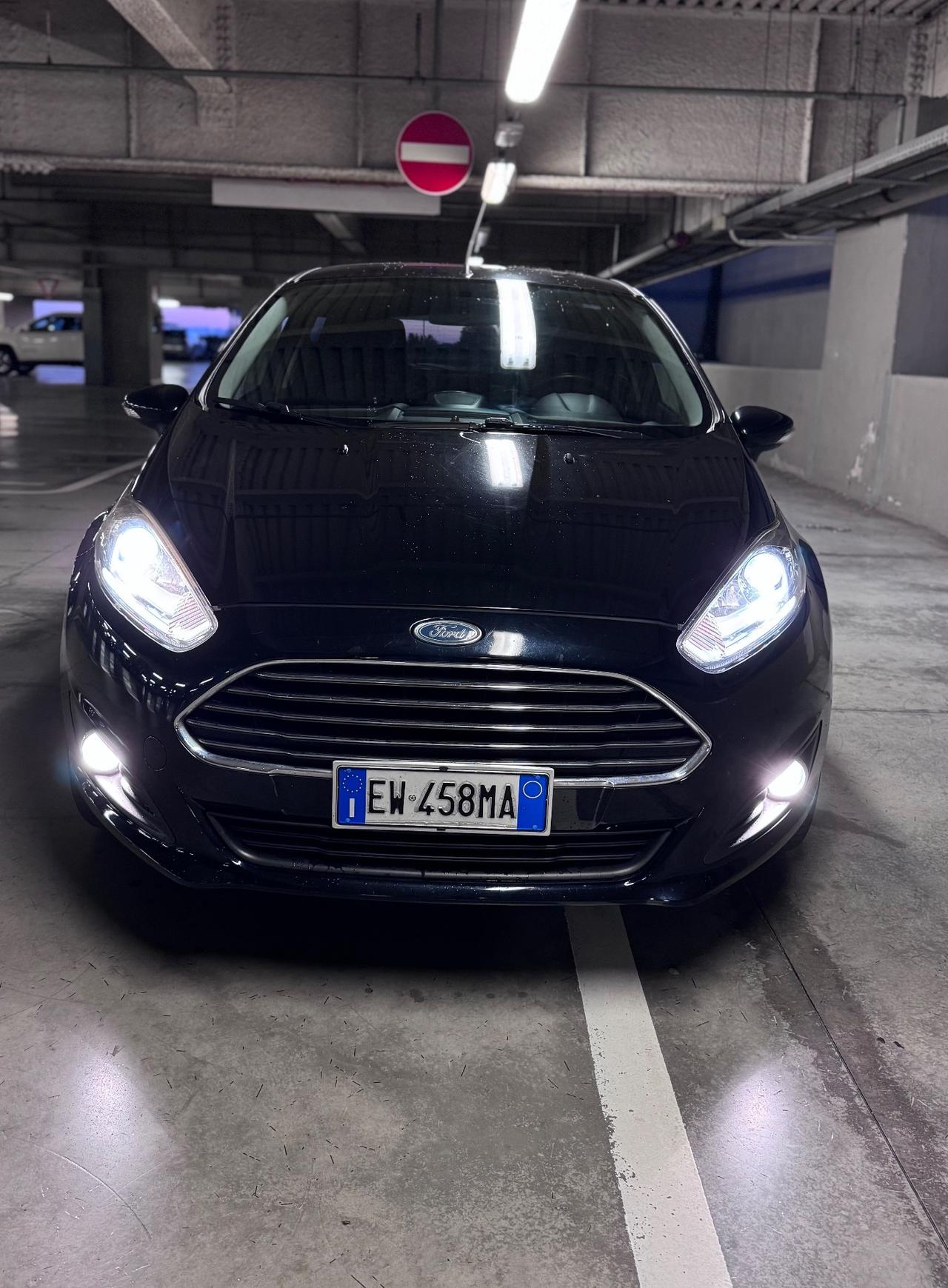 Ford Fiesta 1.2 60CV 5 porte Titanium