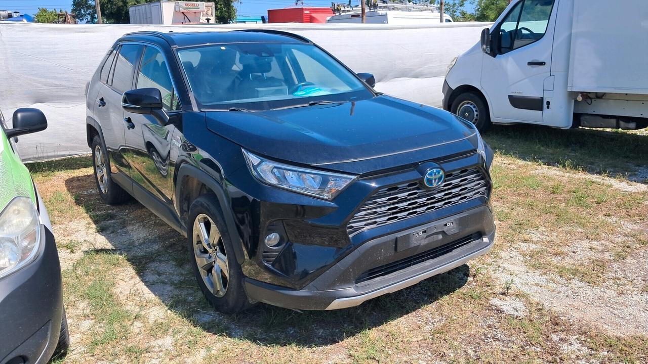 Toyota RAV4 HSD 2WD Dynamic x Commercianti