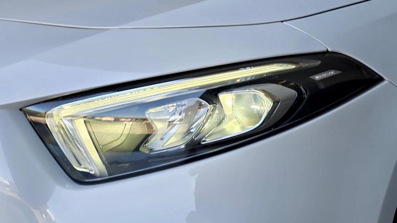 MERCEDES-BENZ CLASSE A180 2.0 PREMIUM 116CV - FULL LED, VIRTUAL COCKPIT, PELLE, NEOPATENTATI