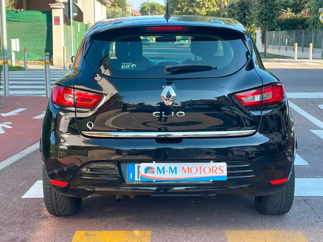Renault Clio 1.2 75 CV 5 porte