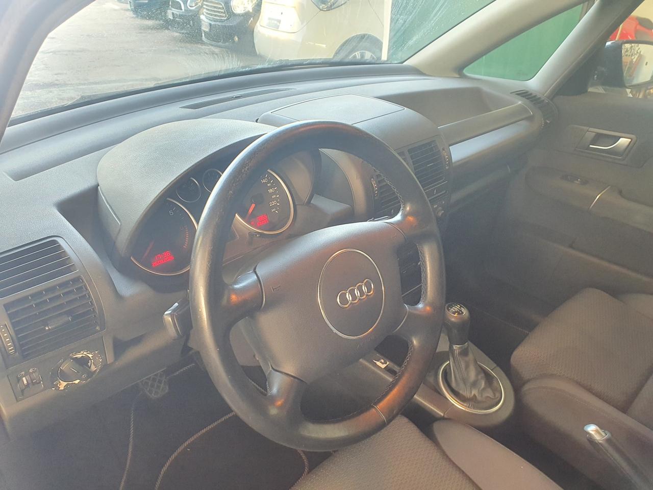 Audi A2 1.4 16V Top