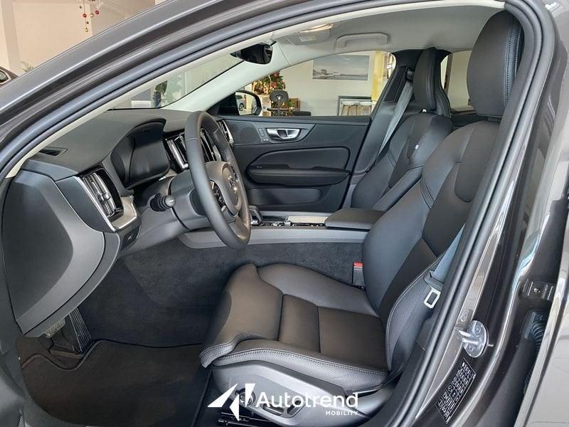 Volvo V60 B4 197+14 CV Mild-Hybrid (D) Automatico Plus Dark