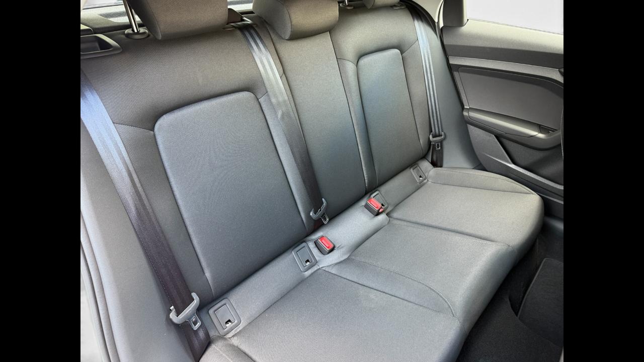 Audi Audi A1 Sportback Business 30 TFSI 85(116) kW(CV) S tronic