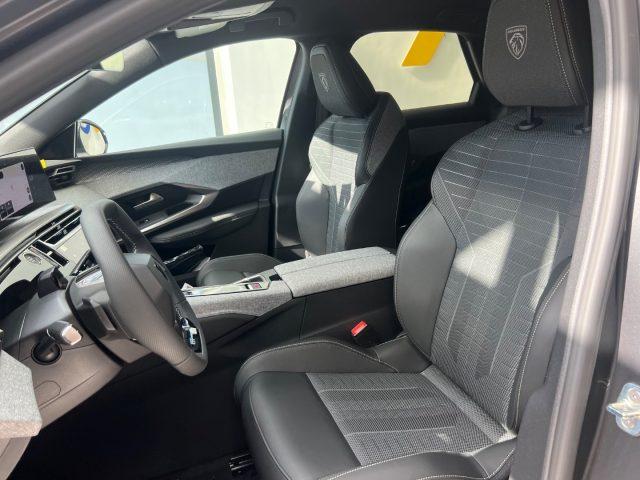PEUGEOT 3008 Hybrid 145 e-DCS6 GT da?379,00 mensili