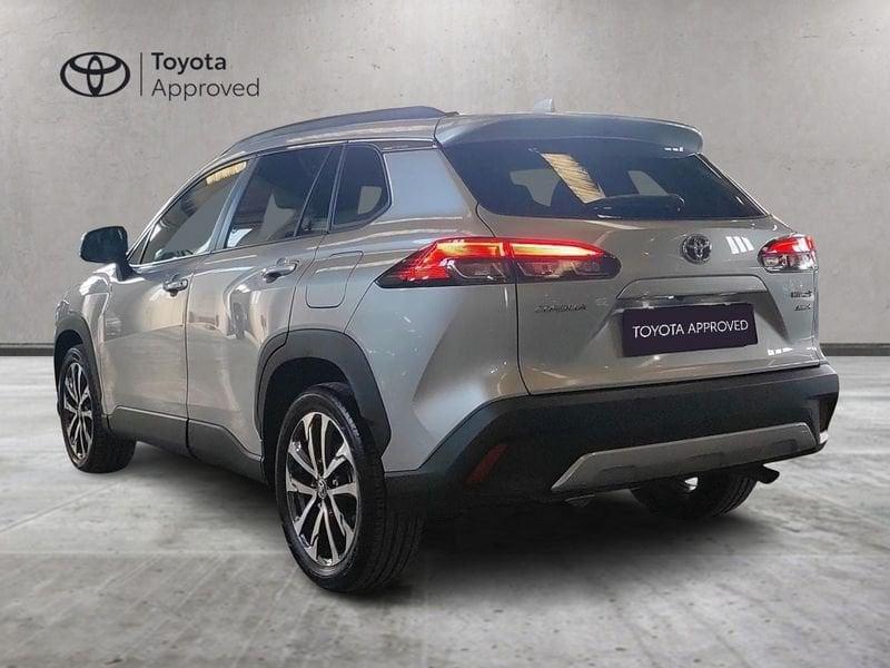 Toyota Corolla Cross 2.0 Hybrid 197 CV E-CVT Lounge AWD