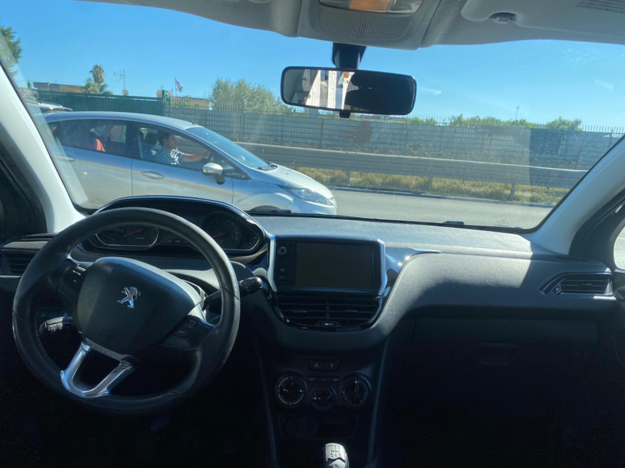 Peugeot 208 1.2 VTi 82 CV 3 porte Access