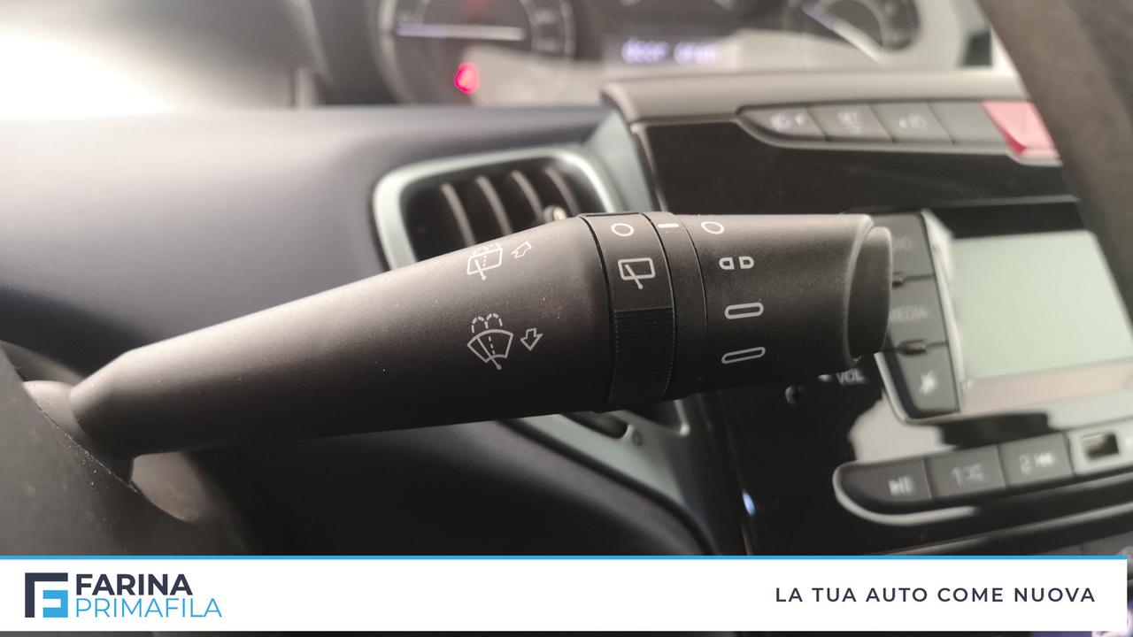 LANCIA Ypsilon III 2021 - Ypsilon 1.0 firefly hybrid Gold s&s 70cv 5p.ti