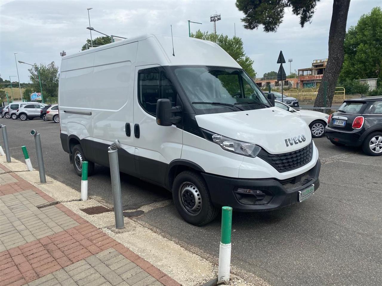 IVECO Daily 35S12V 2.3 HPT PM-SL-TA Furgone
