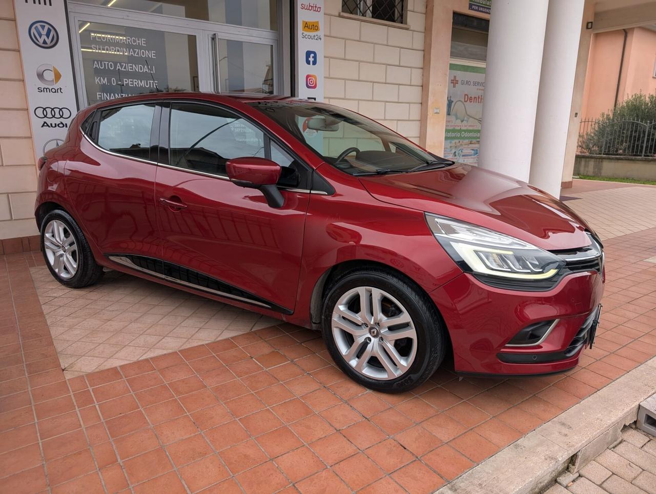 Renault Clio dCi 8V 90CV Start&Stop 5 porte Energy Intens -FINANZIAMENTO ANCHE SENZA BUSTA PAGA-