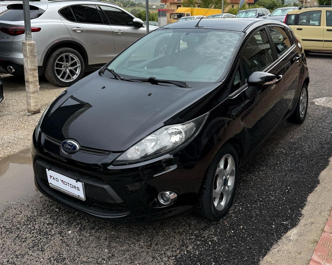 Ford Fiesta Ikon 1.2 16V Business