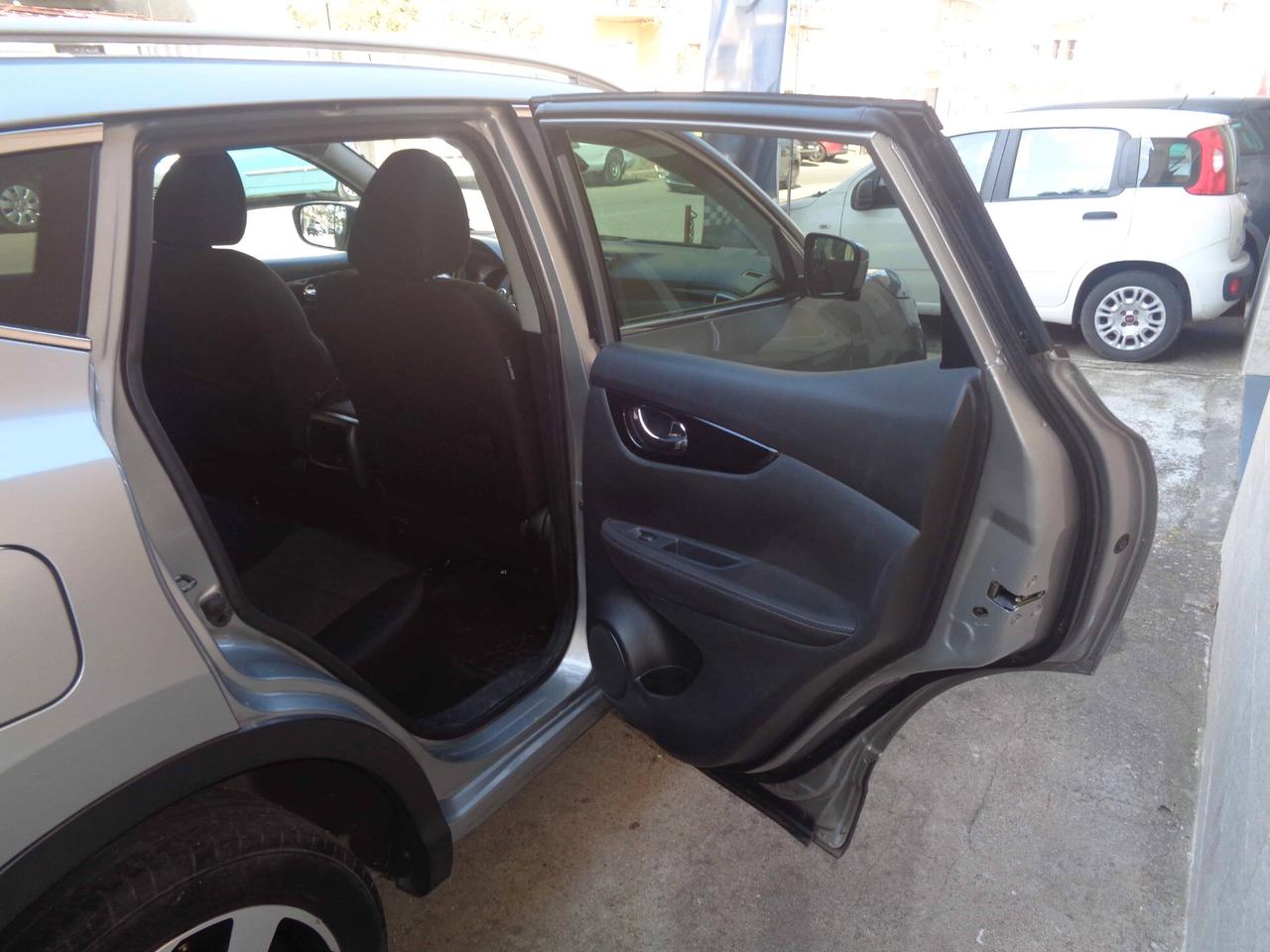 Nissan Qashqai 1.5 dCi 110CV (Finanziabile)