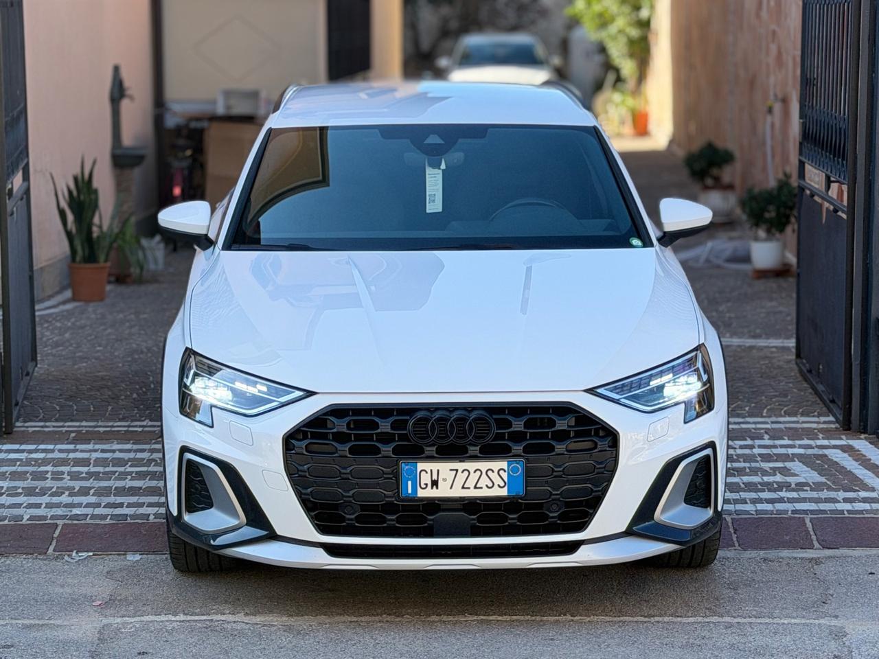 Audi A3 ALLSTREET S-LINE 150 CV