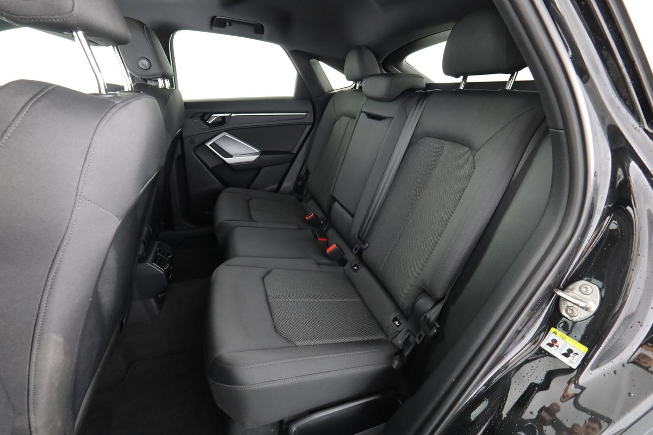 AUDI Q3 2ª serie Q3 SPB 40 TDI quattro S tronic Identity Black