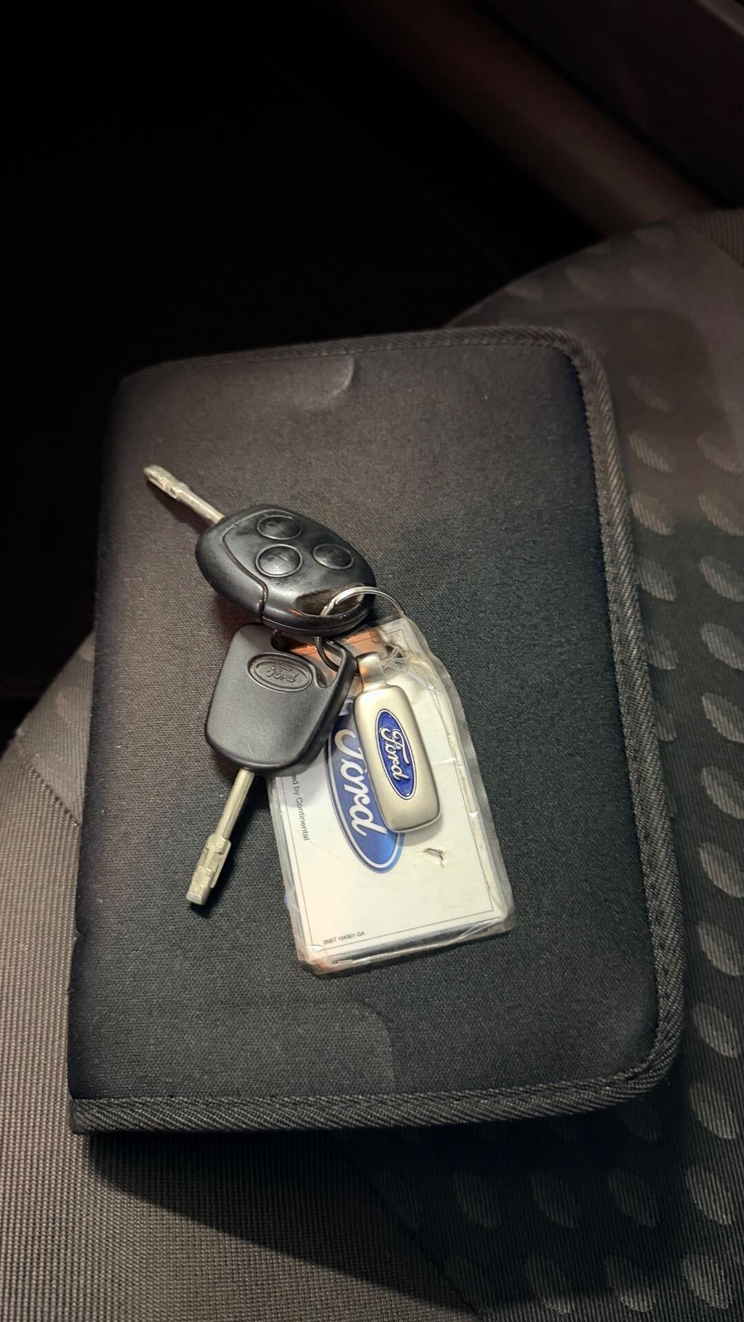 Ford Fiesta NEOPATENTATI