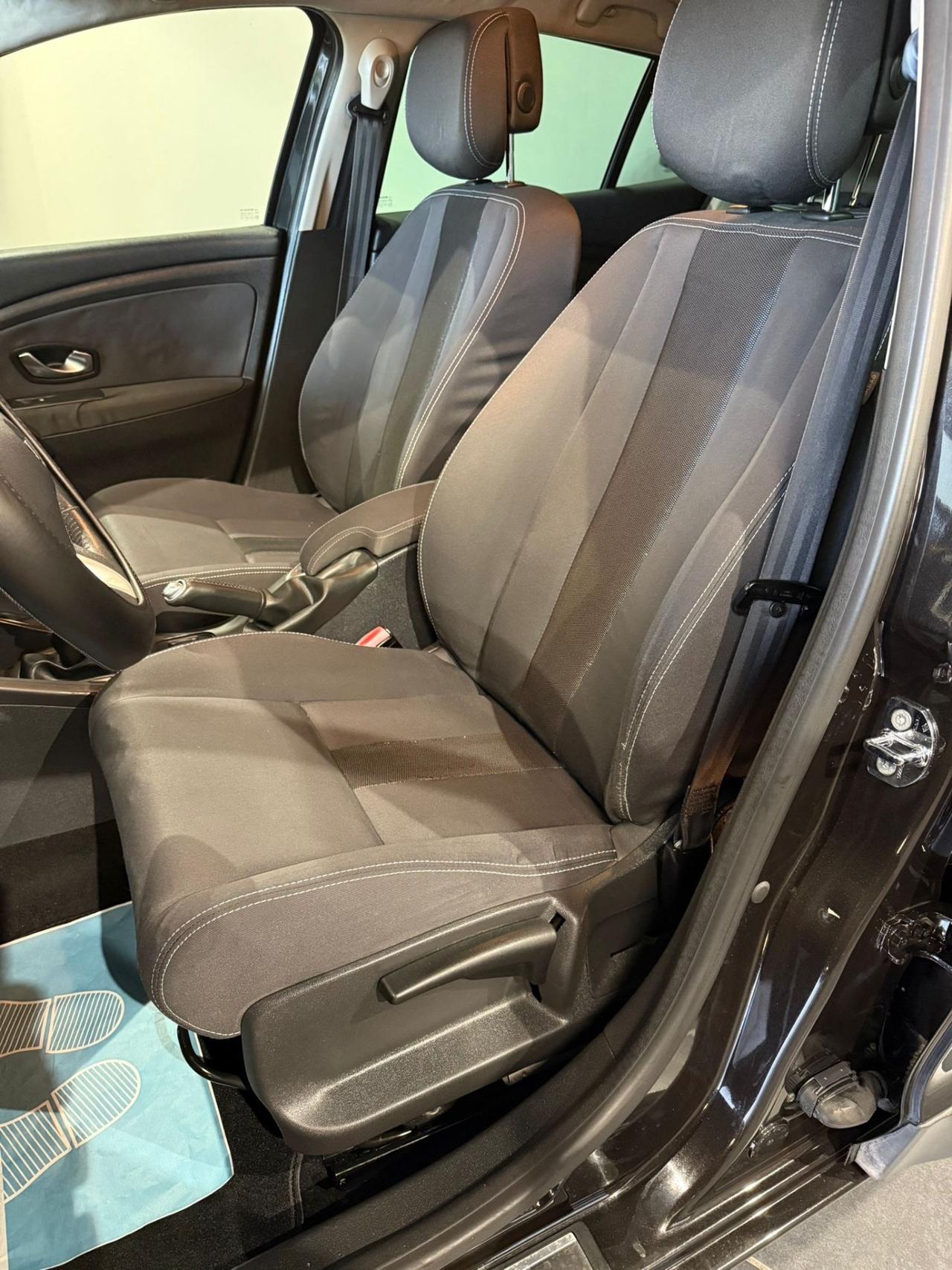 Renault Mégane 1.5 -NEOPATENTATI