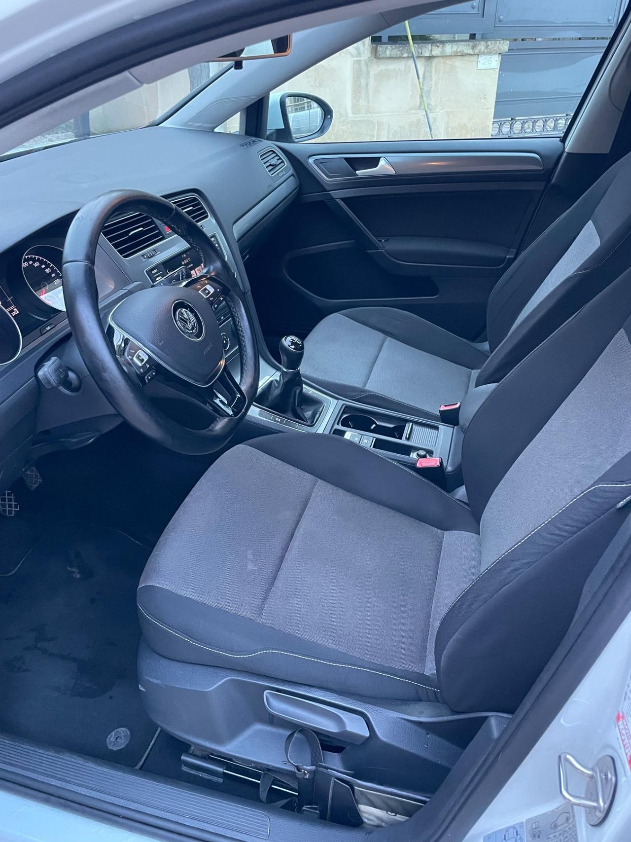 Volkswagen Golf 1.4 TGI