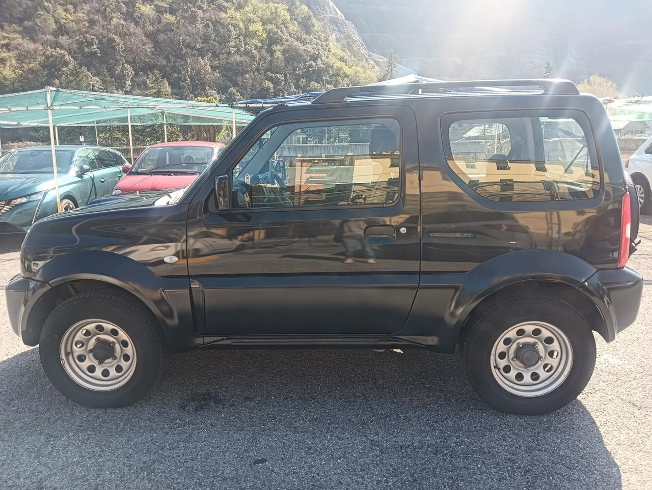 Suzuki Jimny 1.3 4WD EVOLUTION