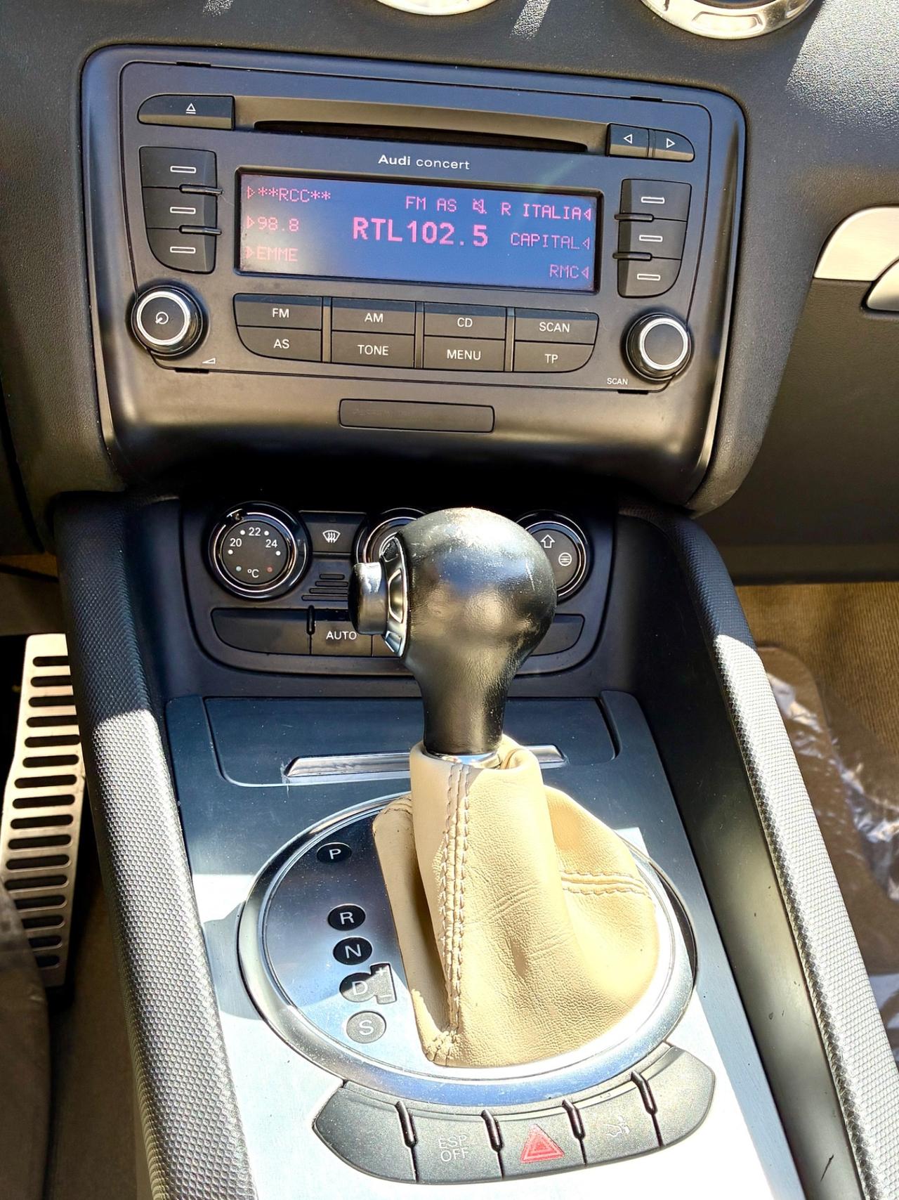 Audi TT Roadster 2.0 TFSI S tronic