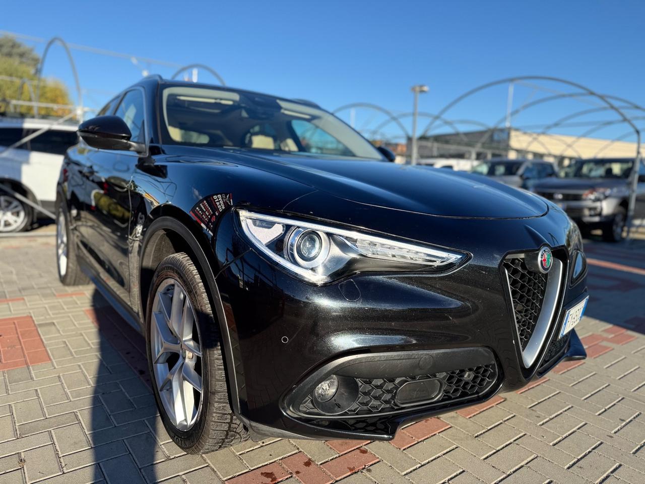Alfa Romeo Stelvio 2.2 DIESEL Q4 210 CV TETTO APRIBILE Executive