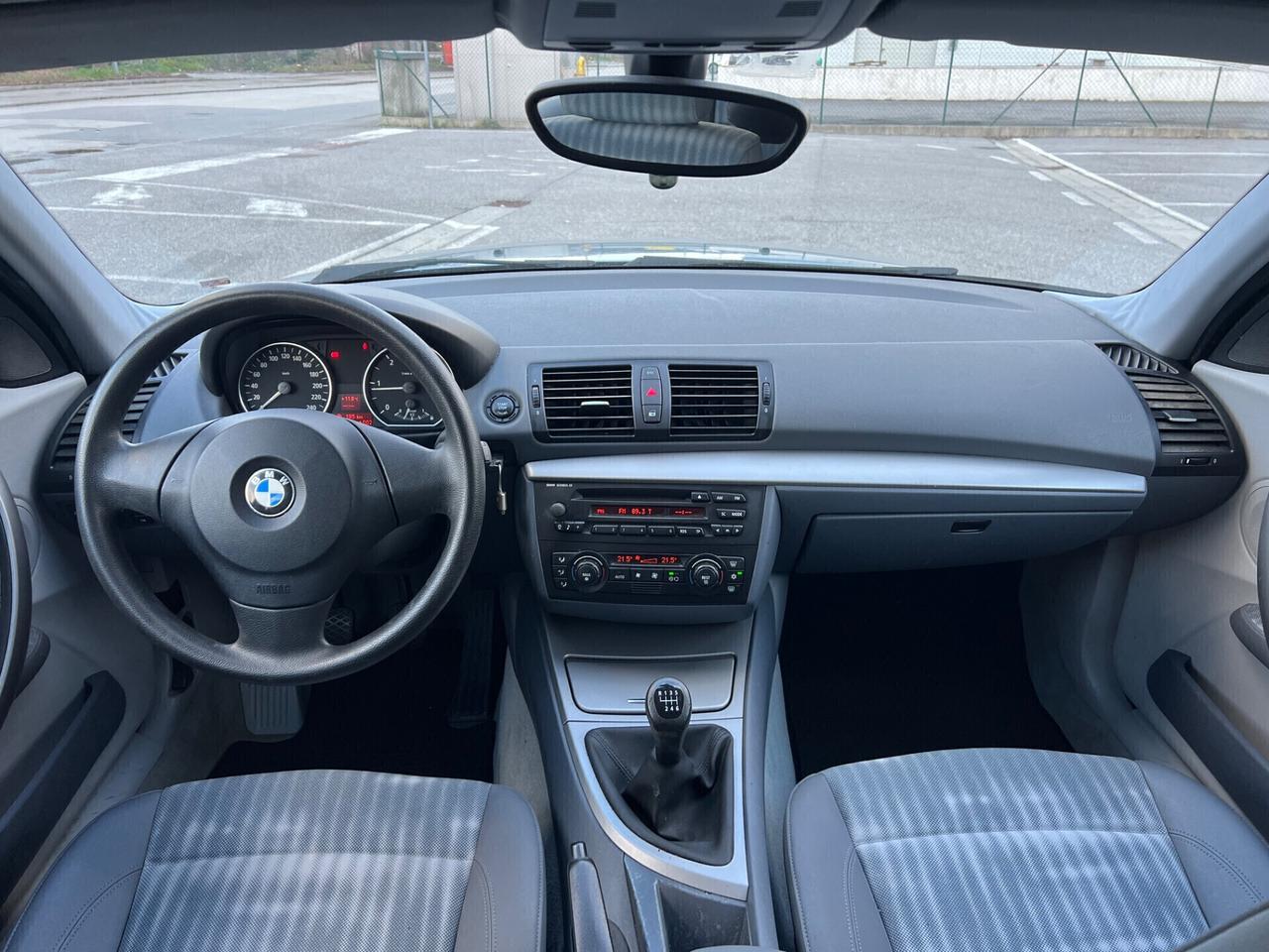 Bmw 118d 5 porte Futura