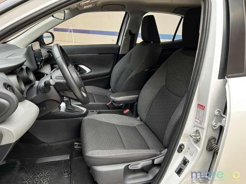 Toyota Yaris Cross 1.5h Active fwd 116cv e-cvt